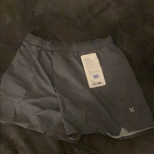 COPY - Men’s lululemon surge short 5* liner less